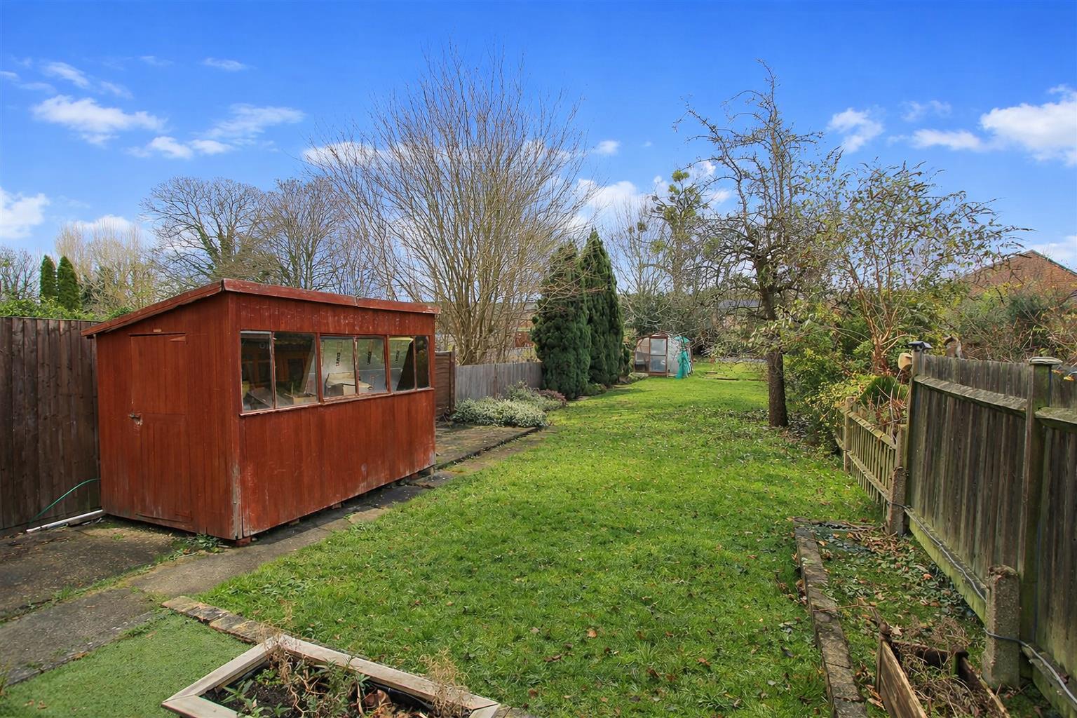 3 bed property in Bristow Road, Croydon